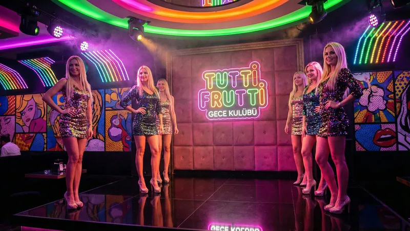 Tutti Frutti Gece Kulübü